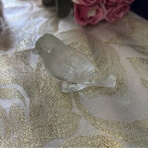 LE Smith Glass Sparrow Figurine